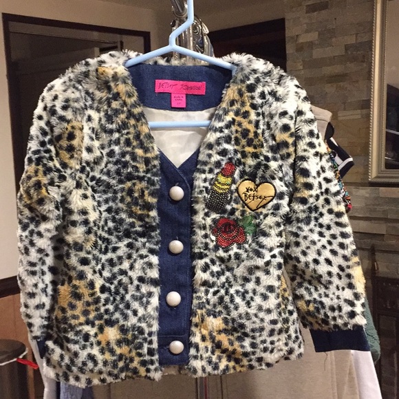 Betsey Johnson Other - Betsey Johnson Size 2T Coat good condition